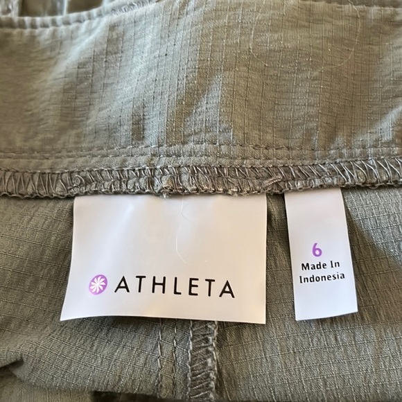ATHLETA shorts - Picture 4 of 5